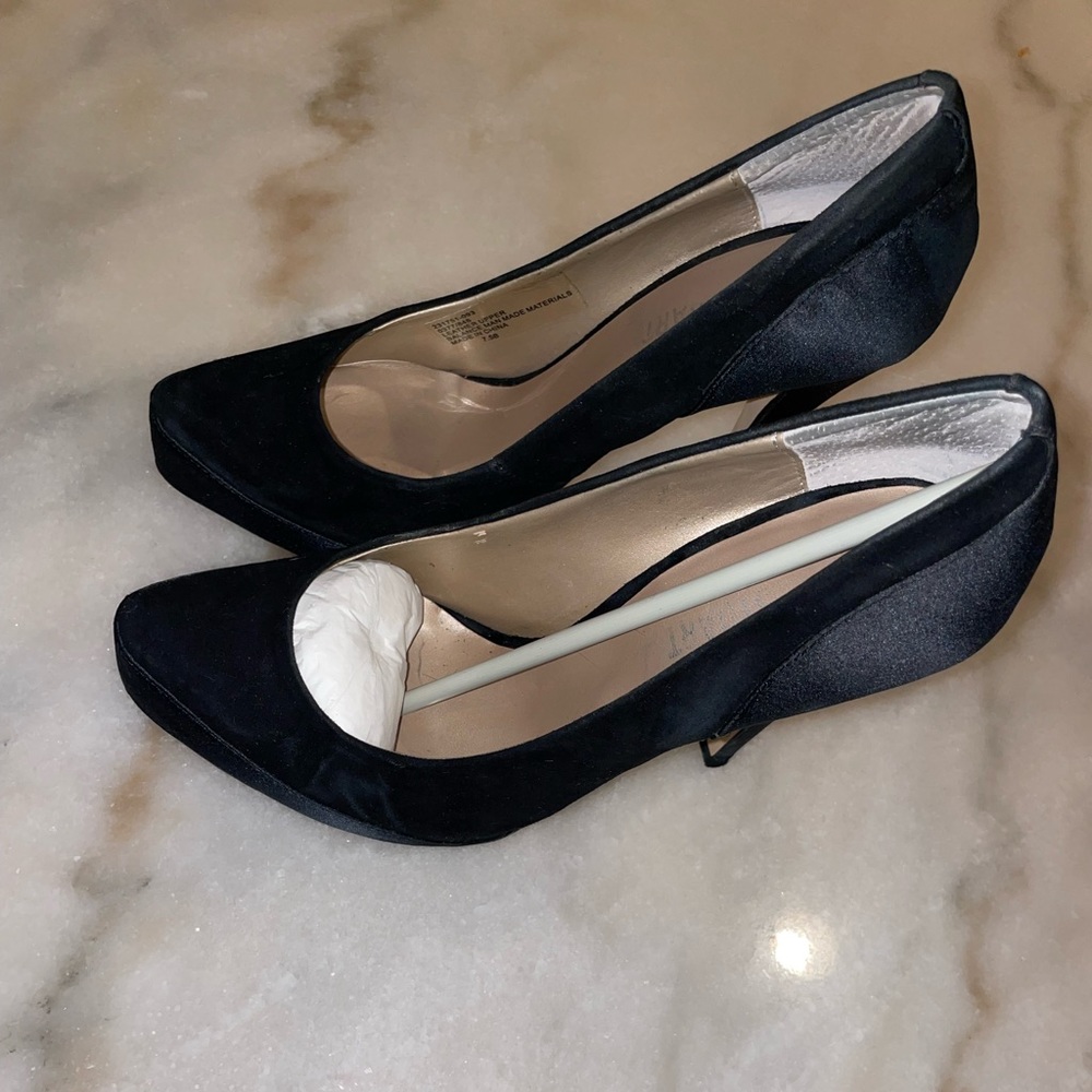 Colin Stuart Black Suede Heels